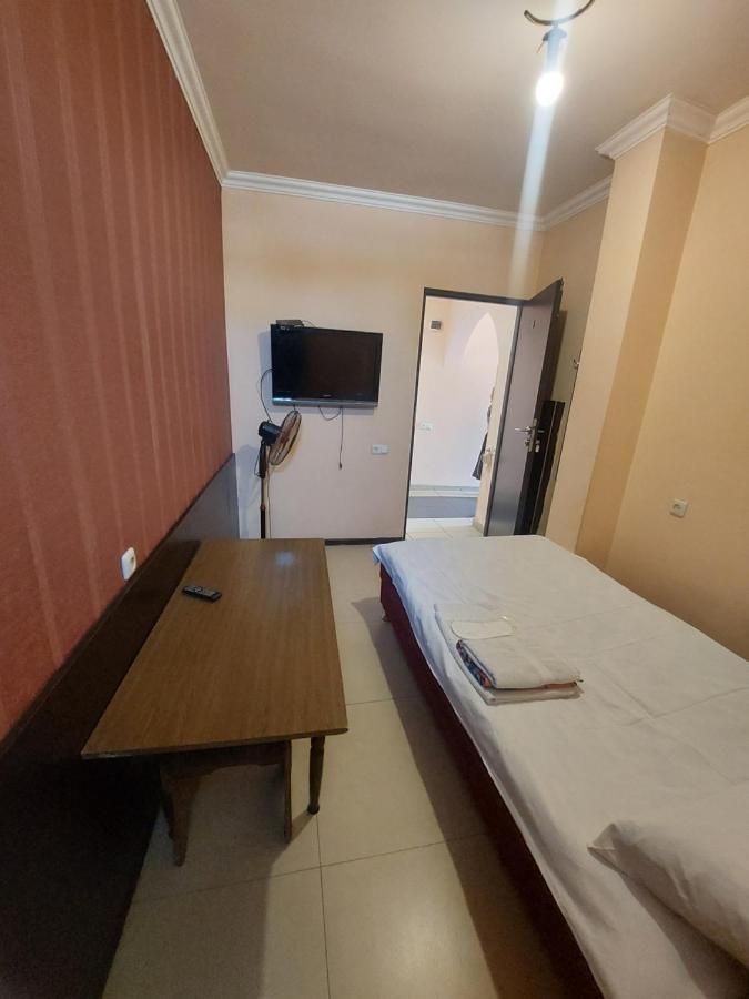Rp Hotel- Hostel Ереван Экстерьер фото