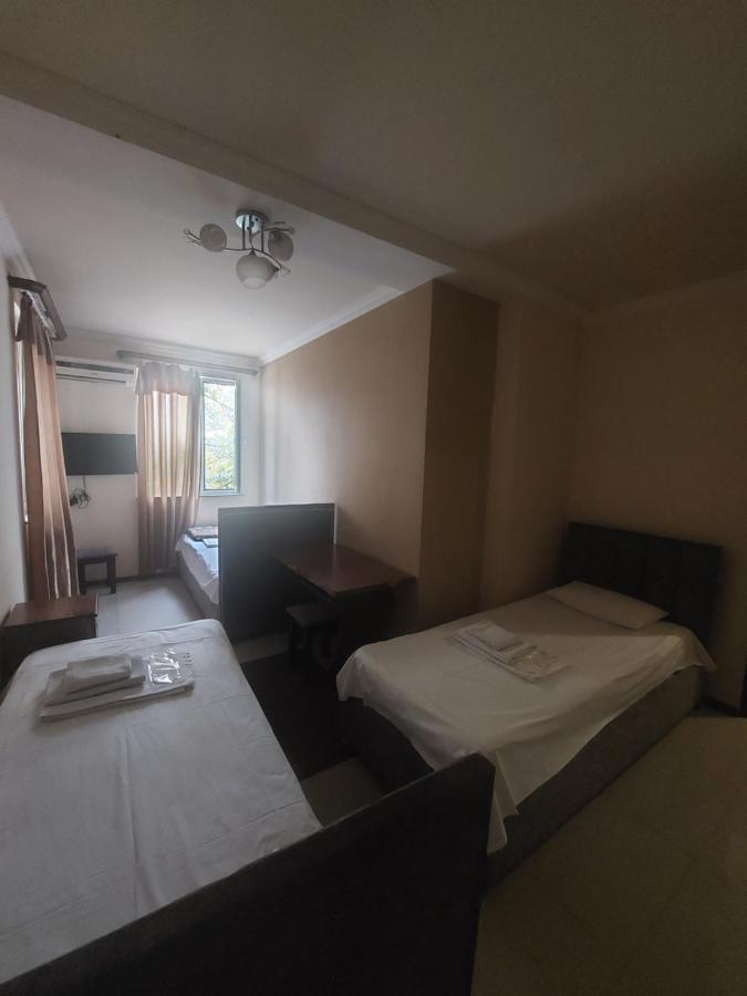 Rp Hotel- Hostel Ереван Экстерьер фото