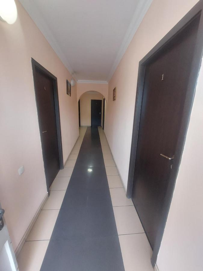 Rp Hotel- Hostel Ереван Экстерьер фото