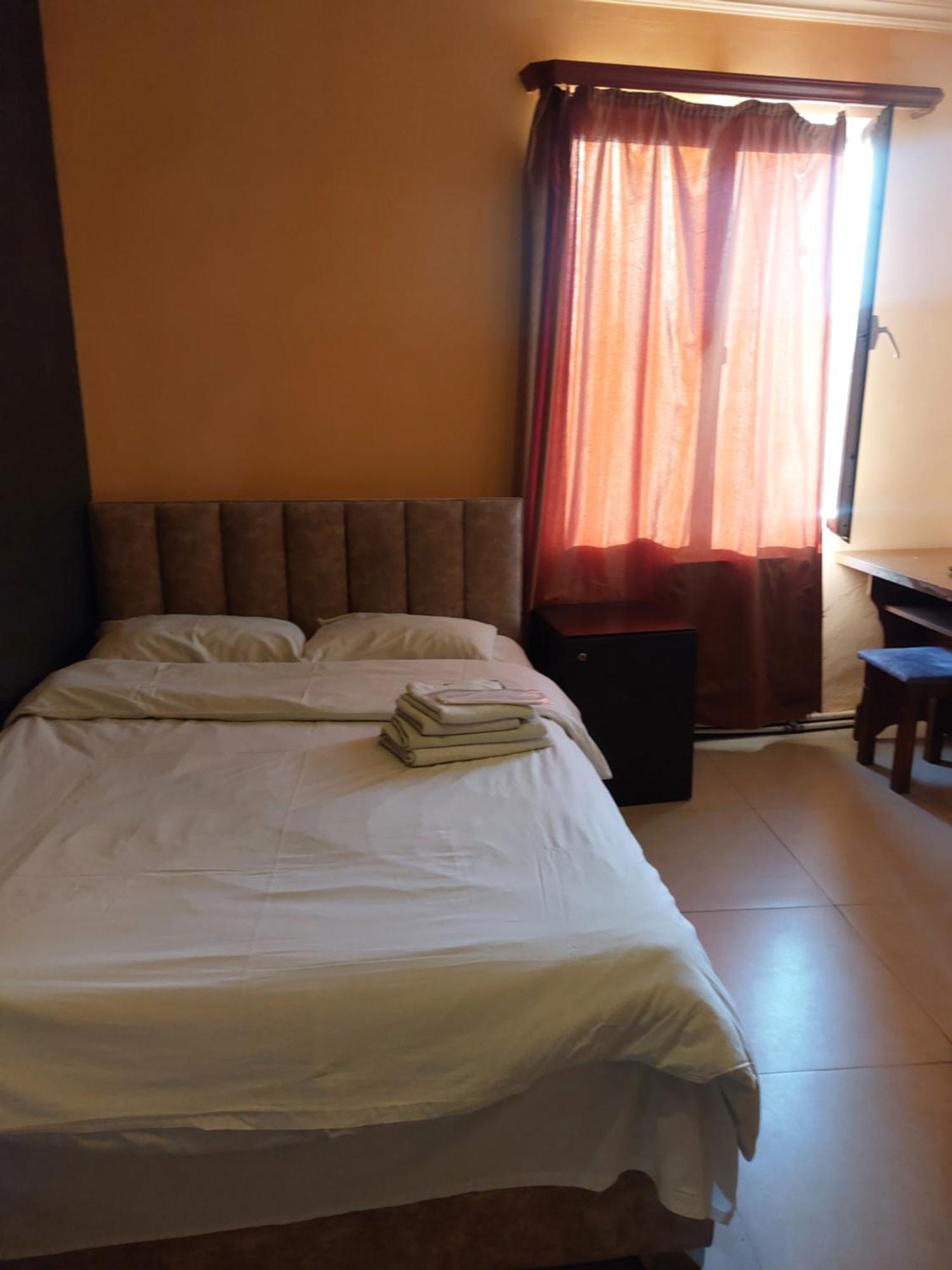 Rp Hotel- Hostel Ереван Экстерьер фото